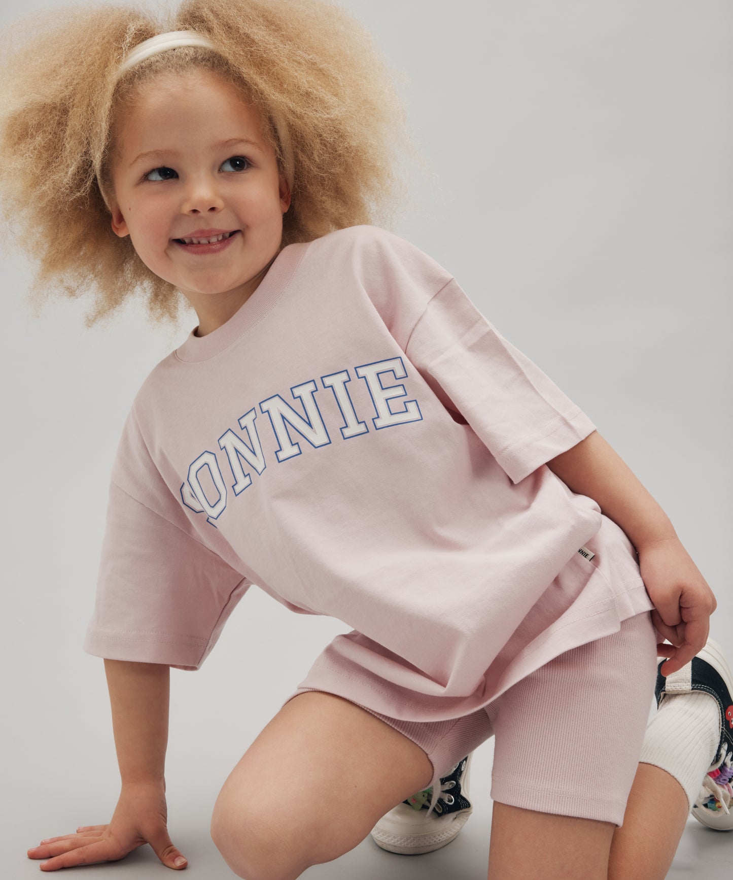 VARSITY TEE - DUSTY PINK