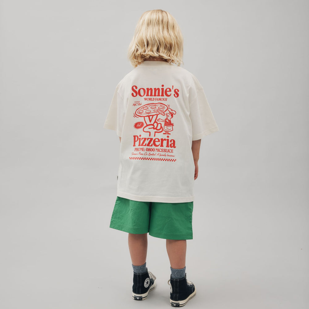 
                      
                        NYLON SPORTS SHORTS - KERMIT GREEN
                      
                    