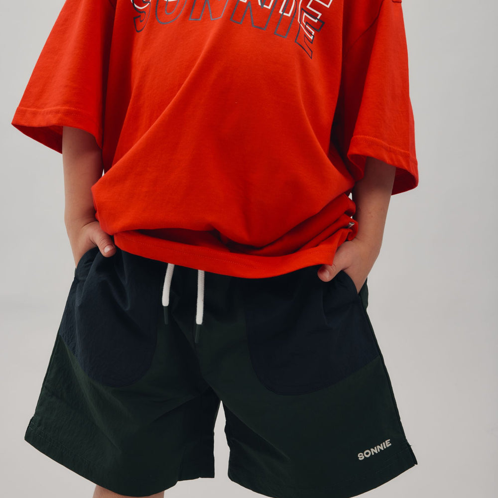 NYLON SPORTS SHORTS - FOREST GREEN / INK