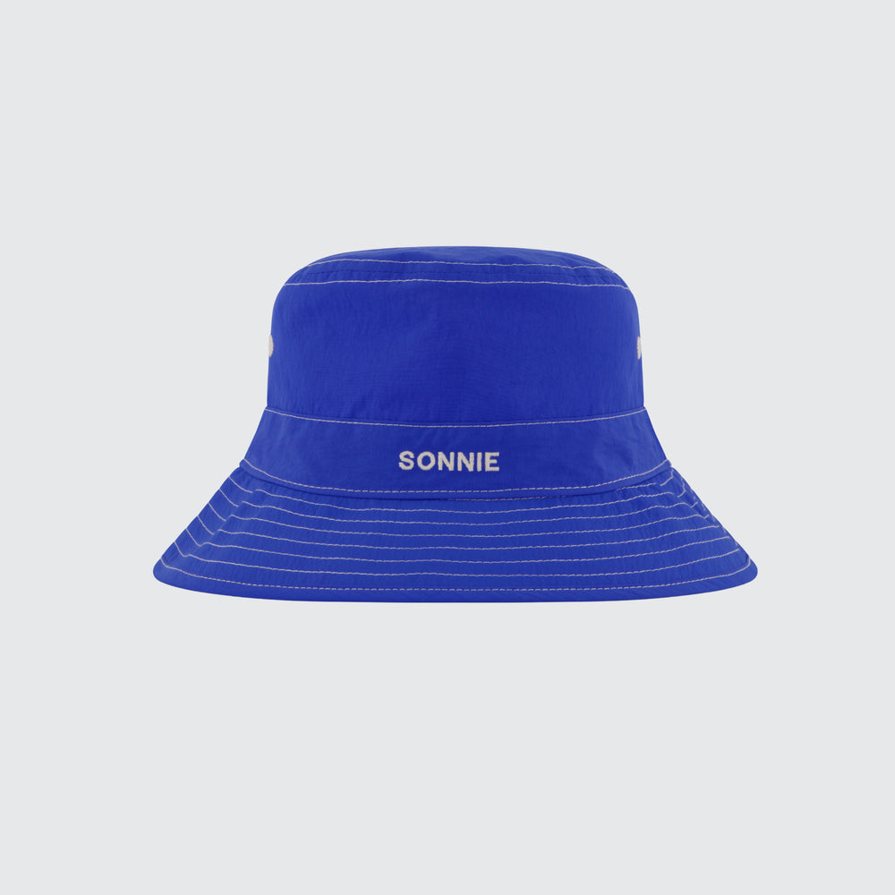 NYLON BUCKET HAT CONTRAST STITCHING - Electric Blue