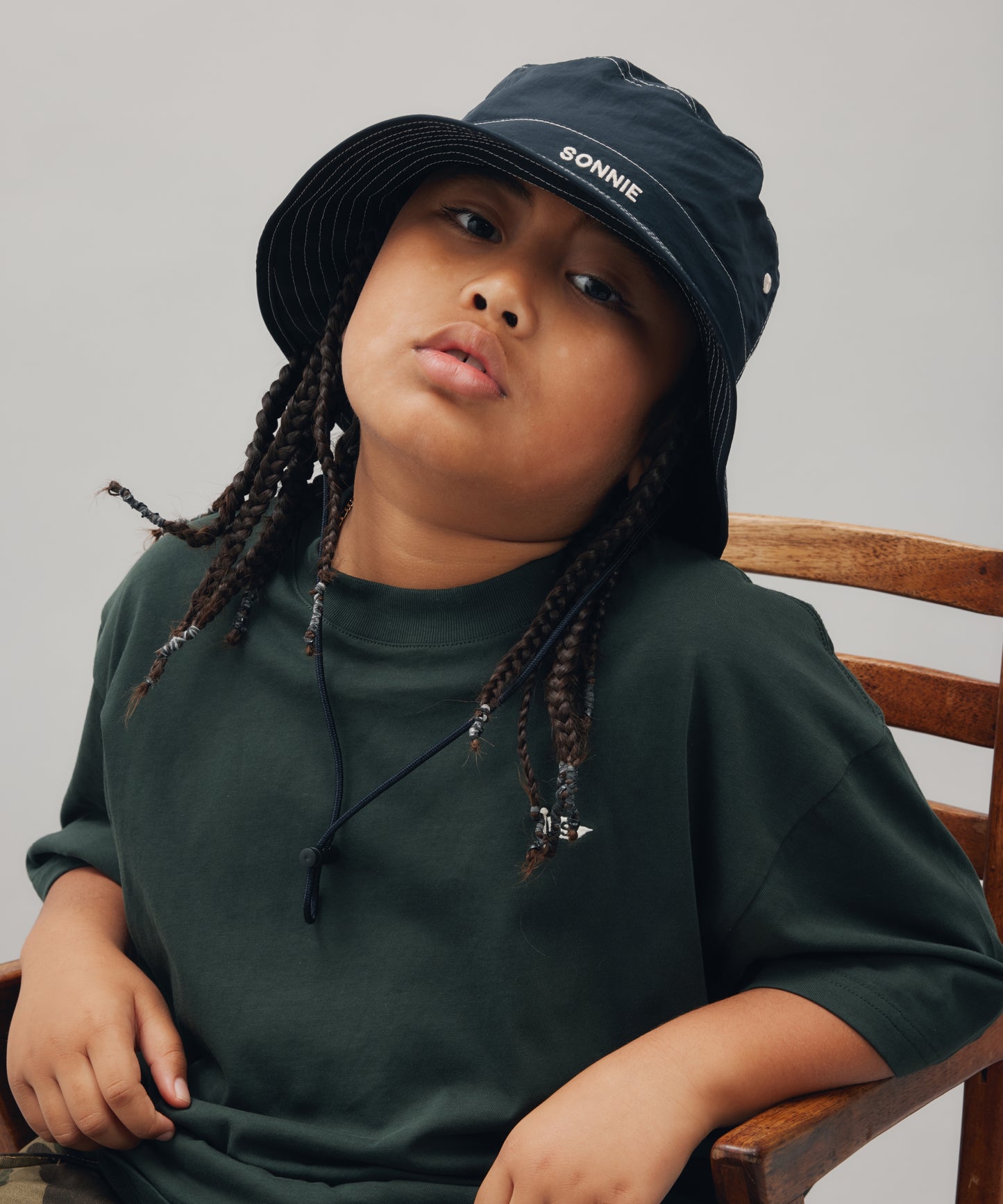 NYLON BUCKET HAT CONTRAST STITCHING - INK